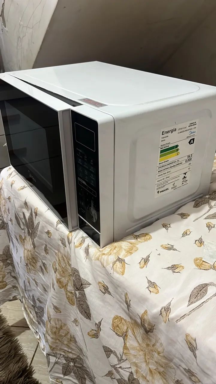 Microondas Midea usado 