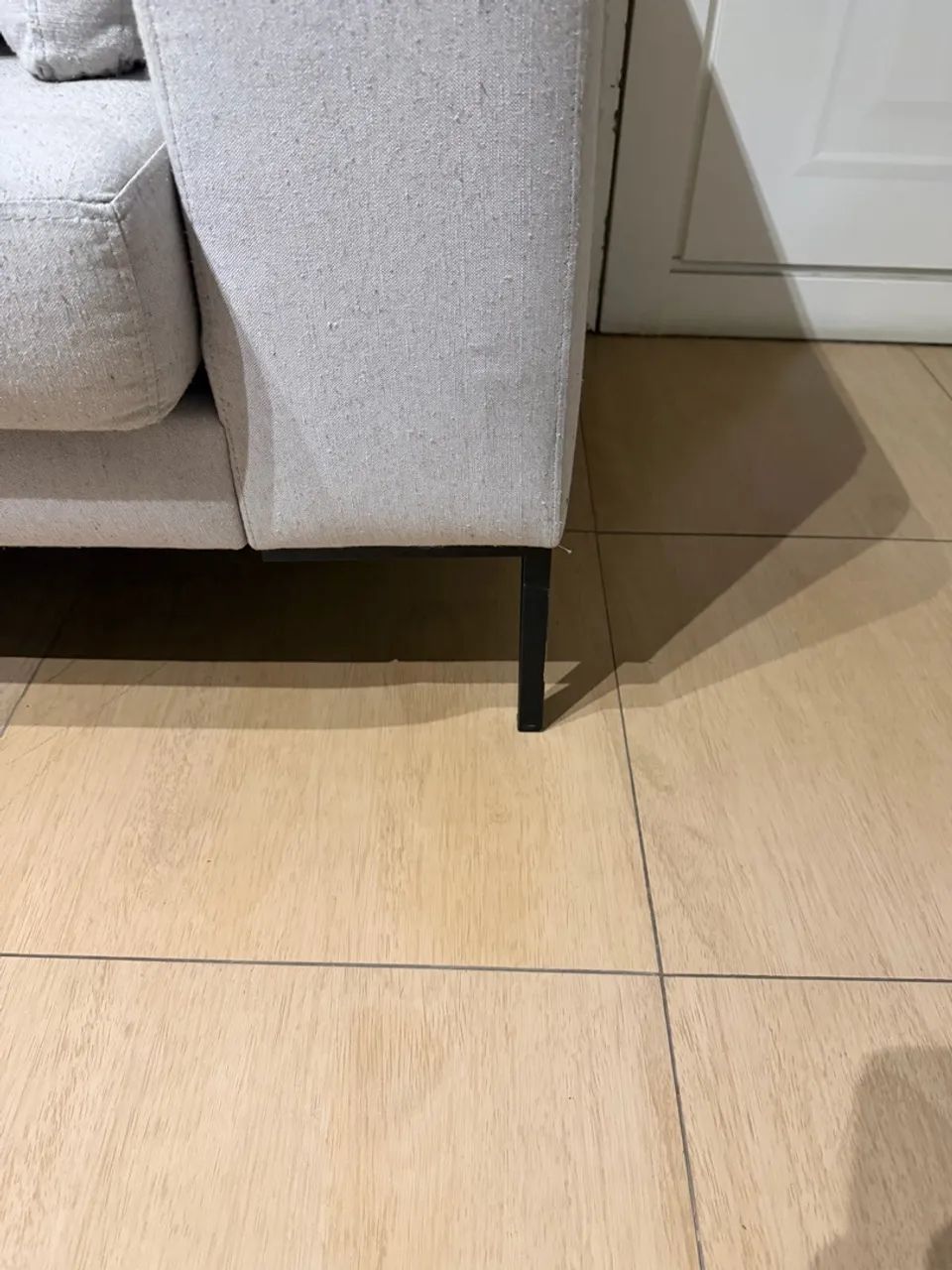 Sofá em Linho 2 Lugares  - Foto 2