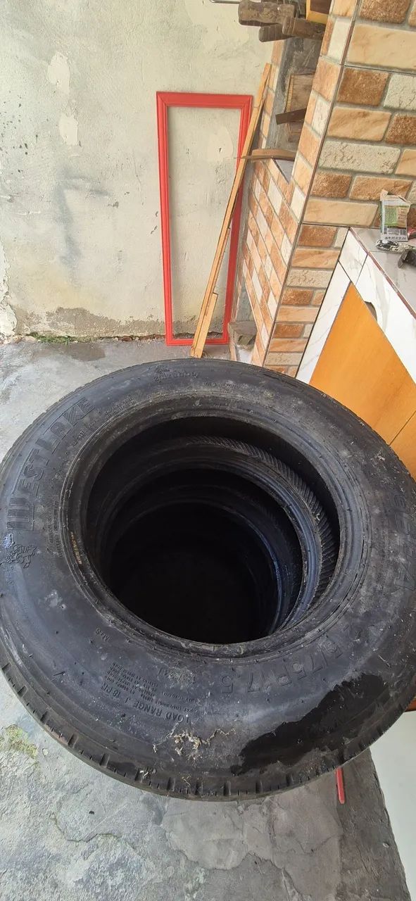 Pneus 215 75 17,5 - Foto 5