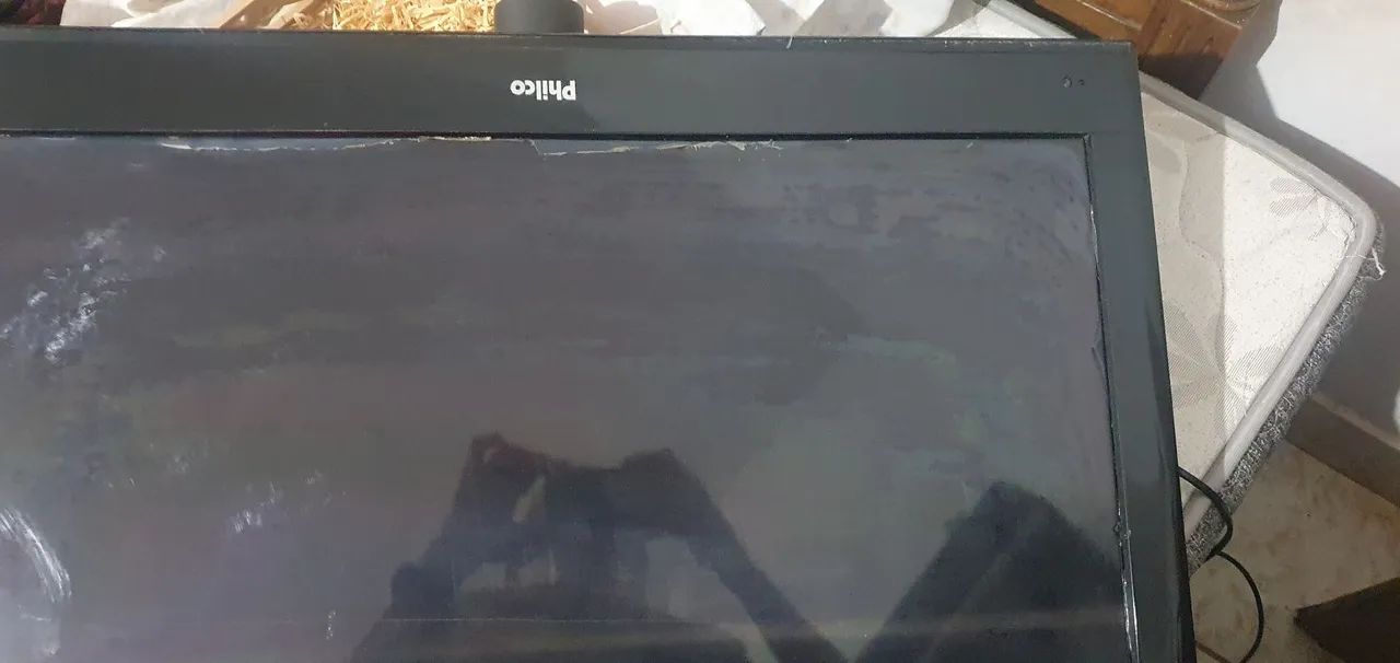 Vendo TV Philips 32 com defeito  - Foto 2