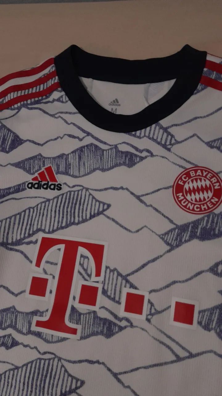 Camisa Bayern 21/22 Third Tamanho M - Foto 3