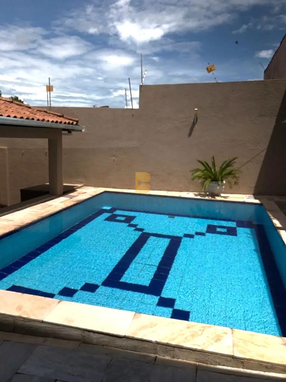 CASA RESIDENCIAL em CUIABÁ - MT, JARDIM TROPICAL