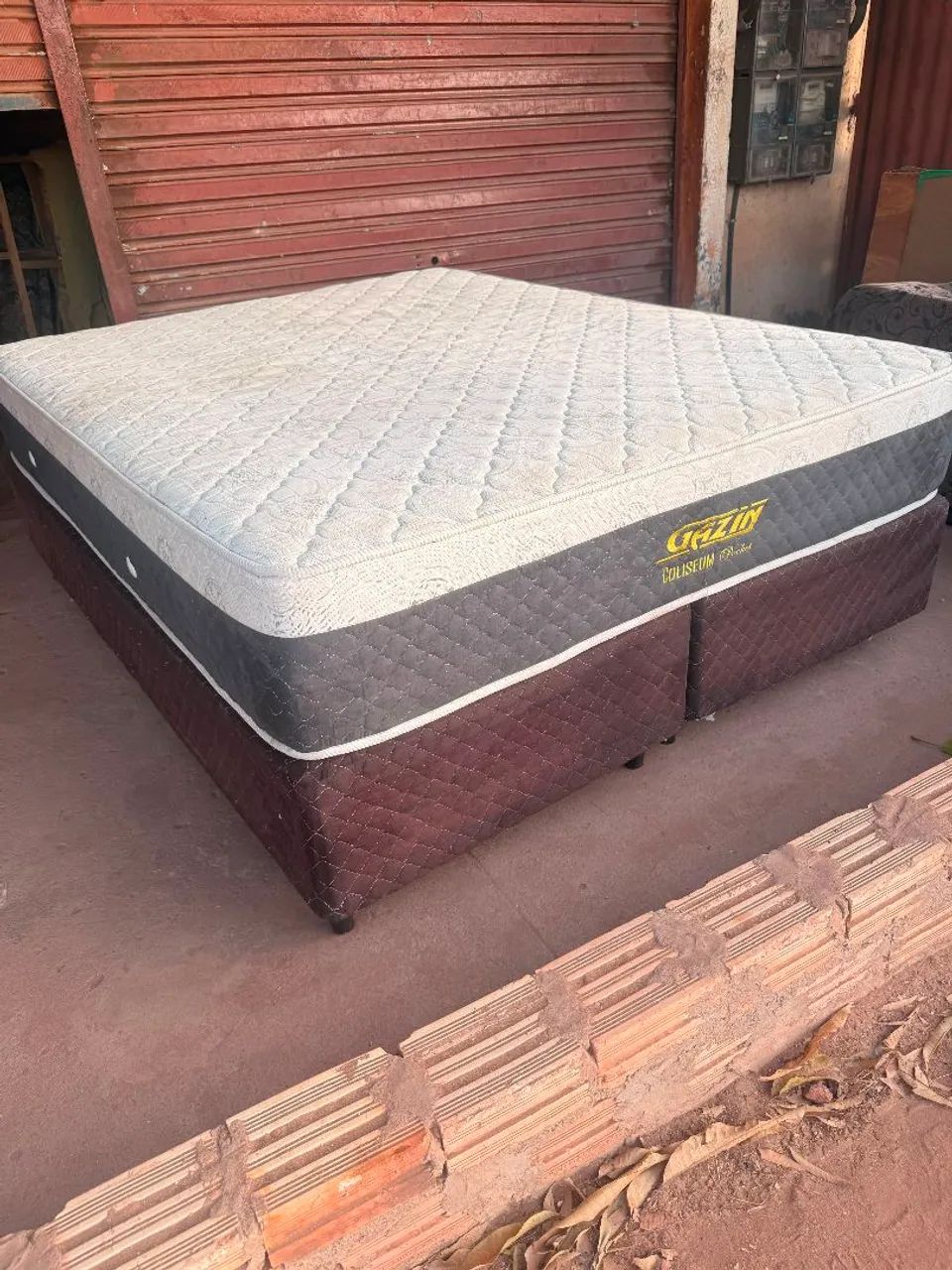 Vendo essa cama Queen