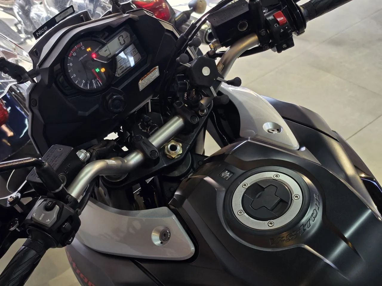 SUZUKI V-Strom DL 1000 XT  - 2019 - Foto 2