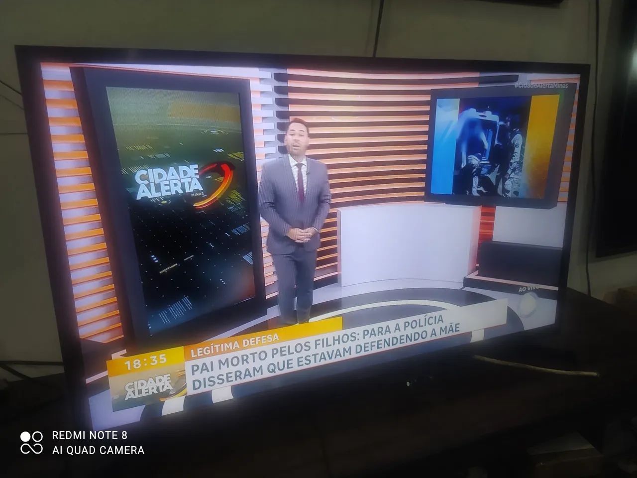 4 tvs sendo vendido barato Com garantia  - Foto 3