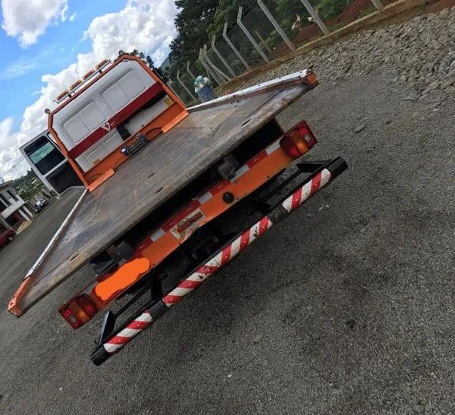 Ford Cargo Guincho com Plataforma - Foto 2