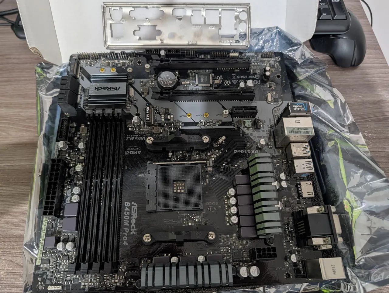ASRock B450M Pro4 - Foto 2
