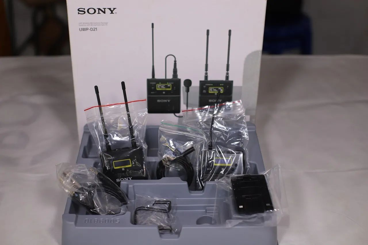 Microfone lapela Sony UWP-D21 novo c nota fiscal  - Foto 4