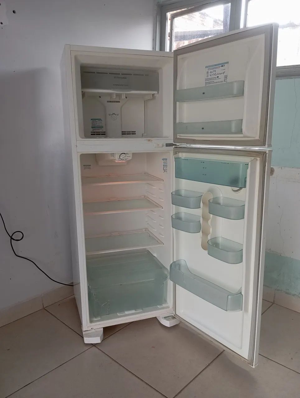 Geladeira Eletrolux frostfre  - Foto 5