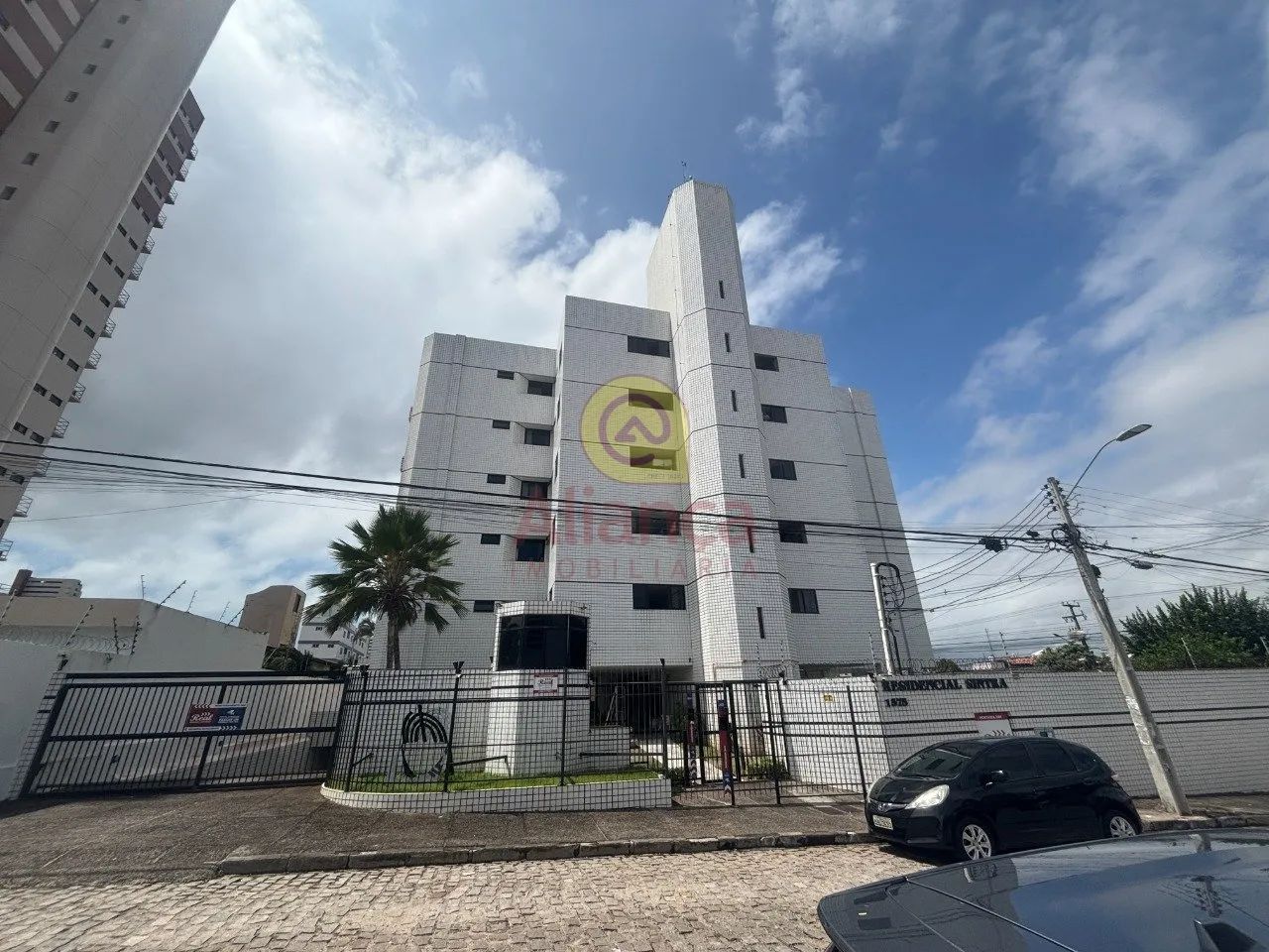 APARTAMENTO BEM ESPAÇOSO EM LAGOA NOVA
