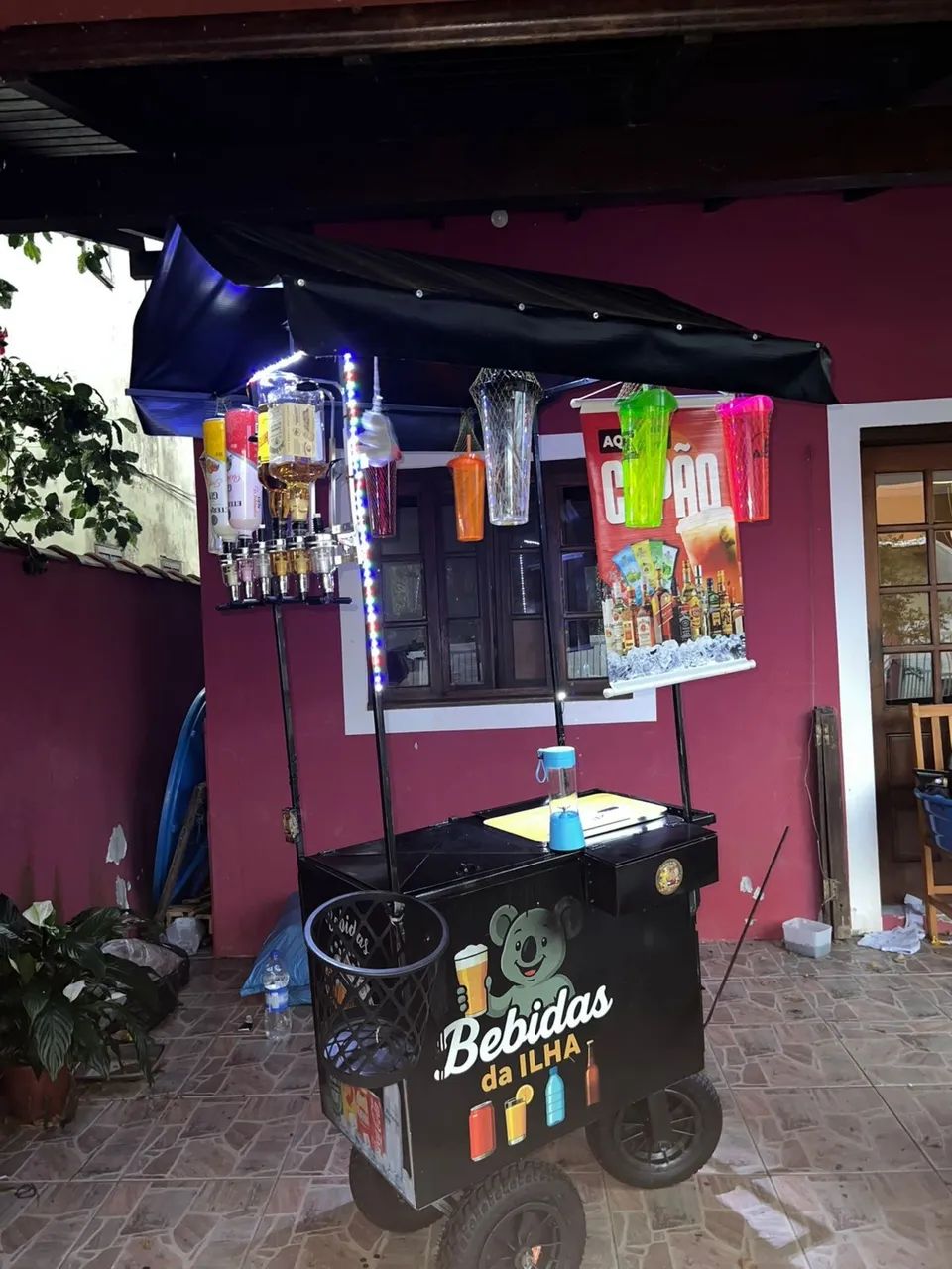 VENDO CARRINHO DE BEBIDA - Foto 2