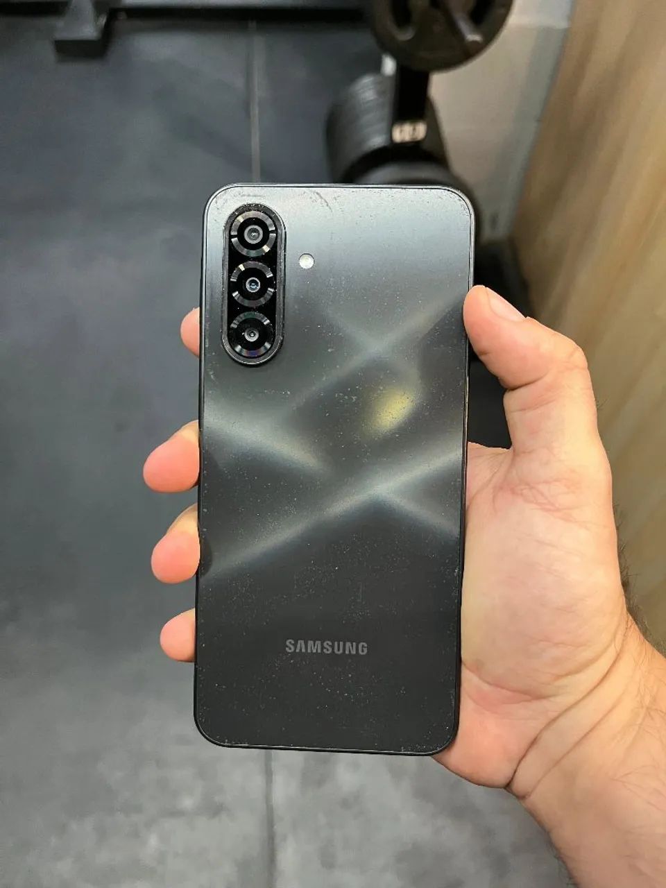 Vendo Samsung Galaxy A17 4G 128GB  - Foto 3