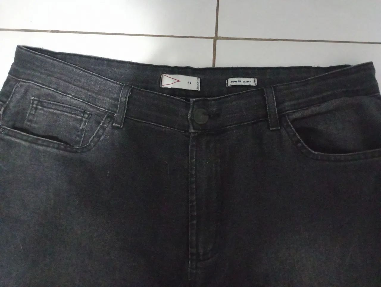 Calça jeans Pool TAM 48 NUNCA USADA - Foto 2