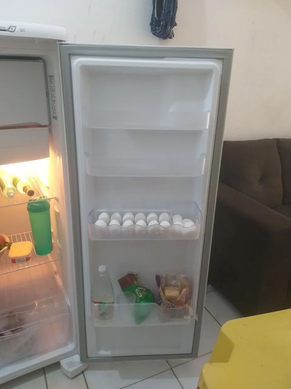 Geladeira Electrolux RE31  nova  - Foto 4