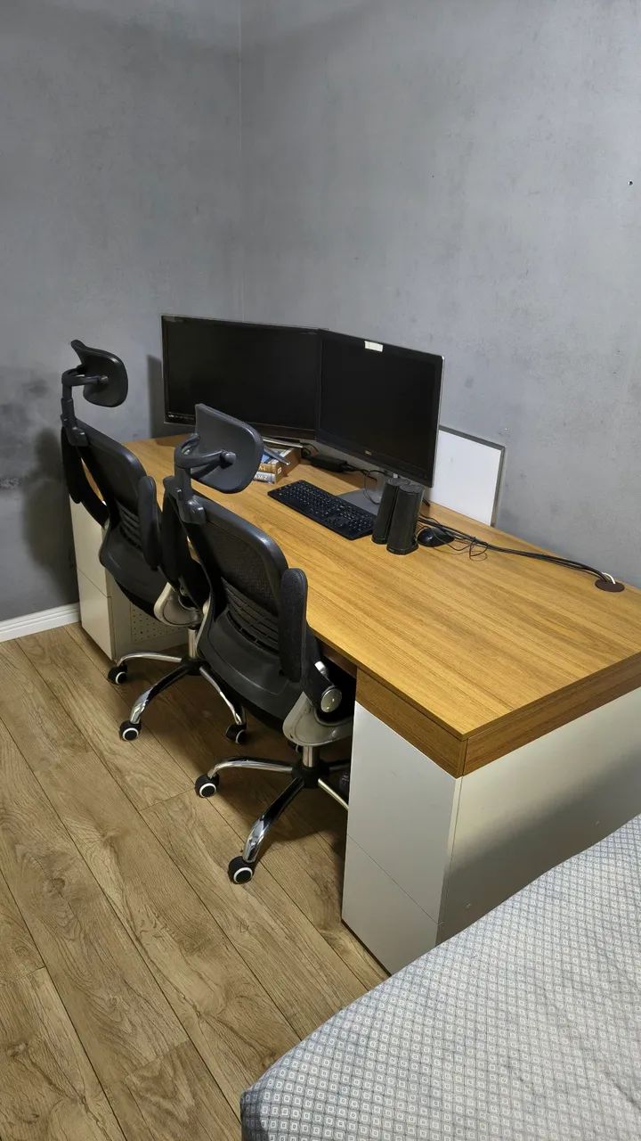 Mesa de escritório sob medida.  - Foto 4