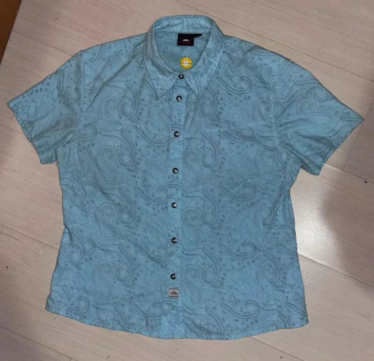 Camisa azul