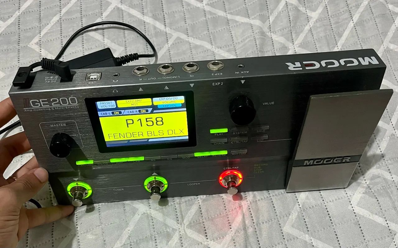 Pedaleira mooer ge200