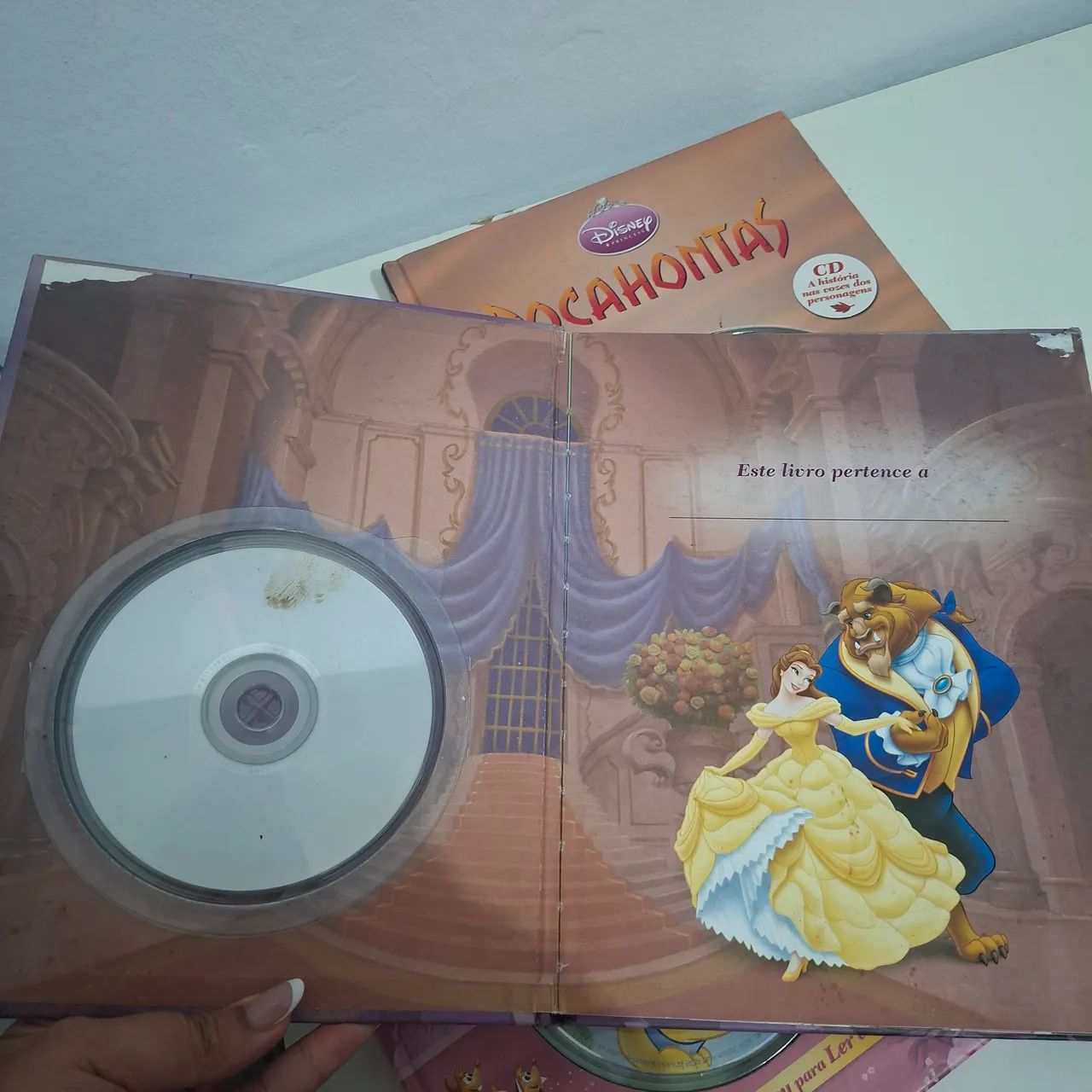 Livros Disney com DVD - Foto 2