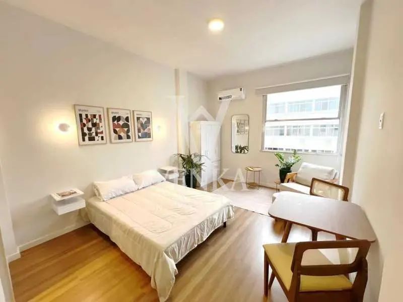 Apartamento : / Residencial / Copacabana