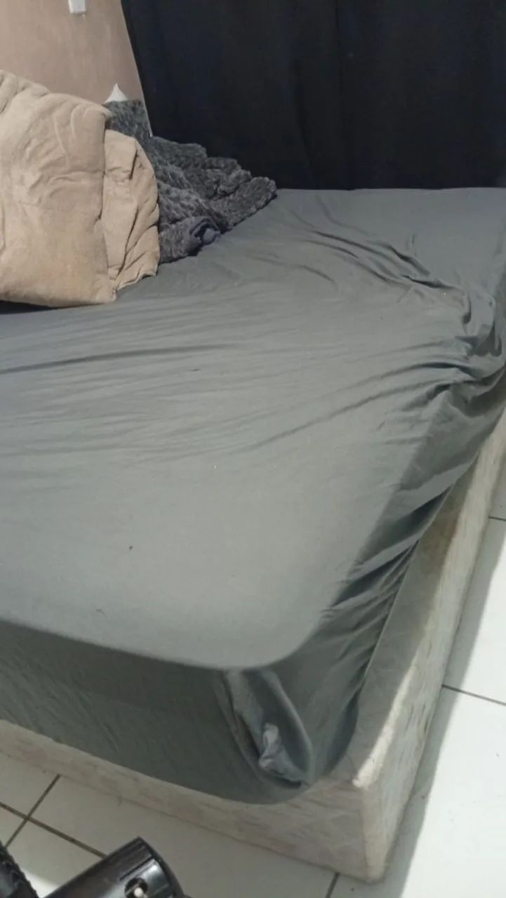 Cama box Queen 