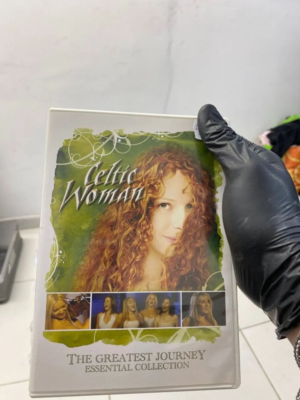 【中古】「非常に良い」Celtic Legends Box Set [DVD] [Import] DVD celtic woman - the greatest journay - DVD, Blu-Ray e Vídeo