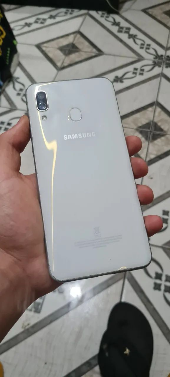 Celular Samsung galaxy a30 - Foto 2