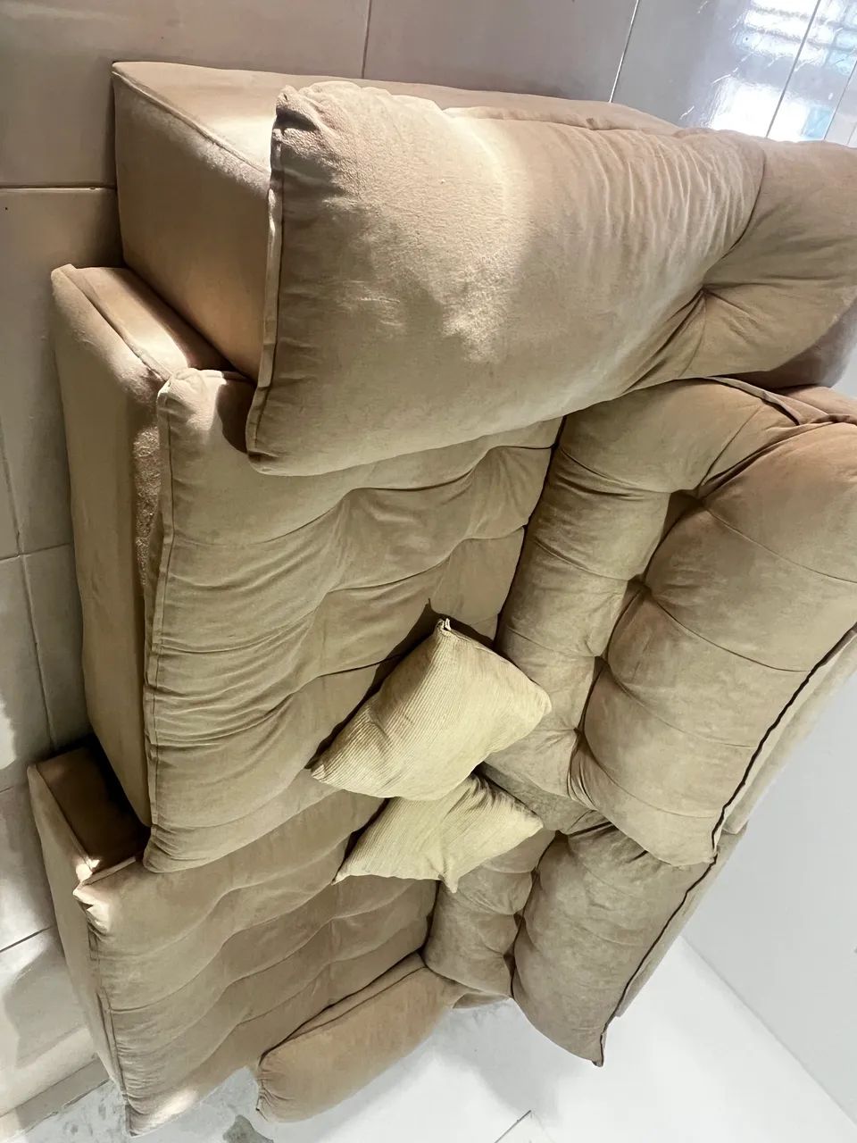 Sofá retrátil de 3 lugares  - Foto 2