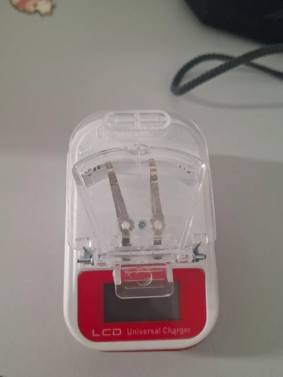 Carregador de bateria universal 