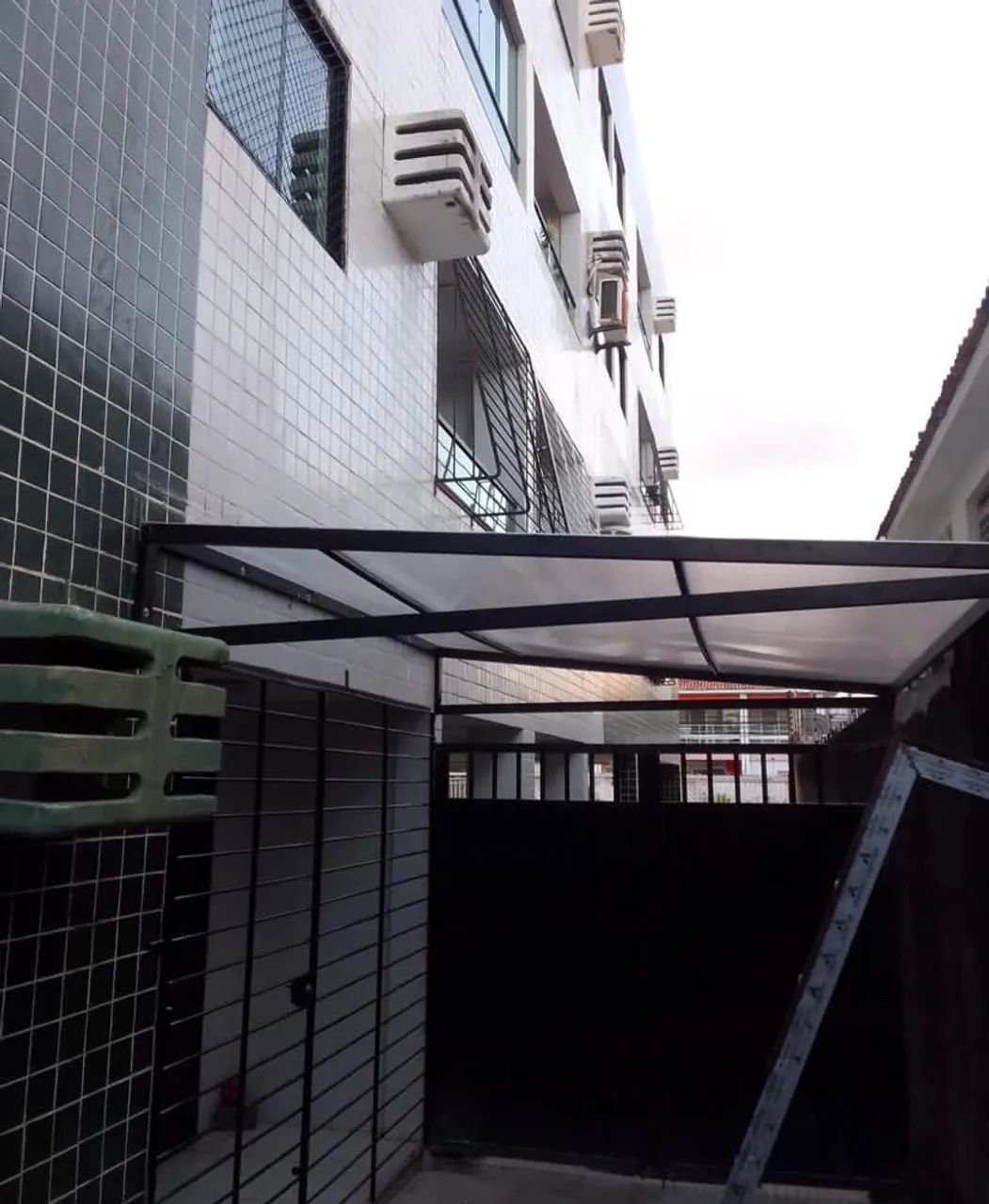 Toldo em policarbonato  - Foto 3