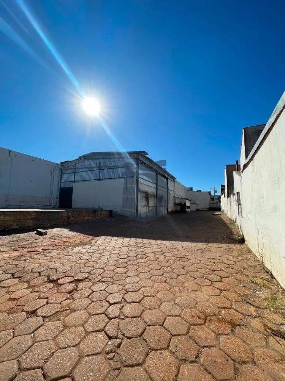 Imóvel Comercial Completo em Esquina para Aluguel - Centro - Foto 5