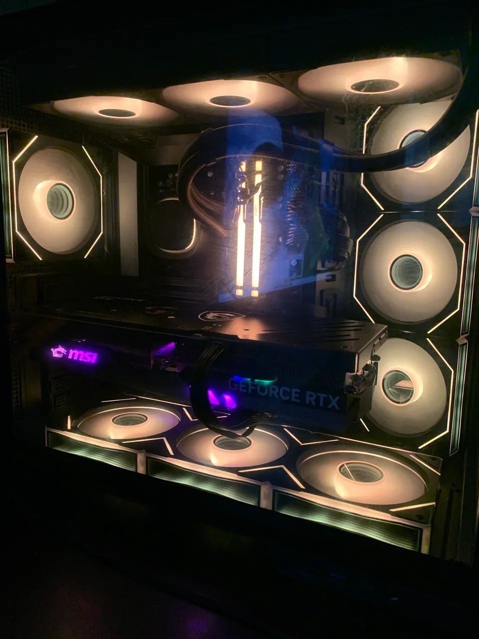 RTX  4070 TI GAMING X TRIO - Foto 2