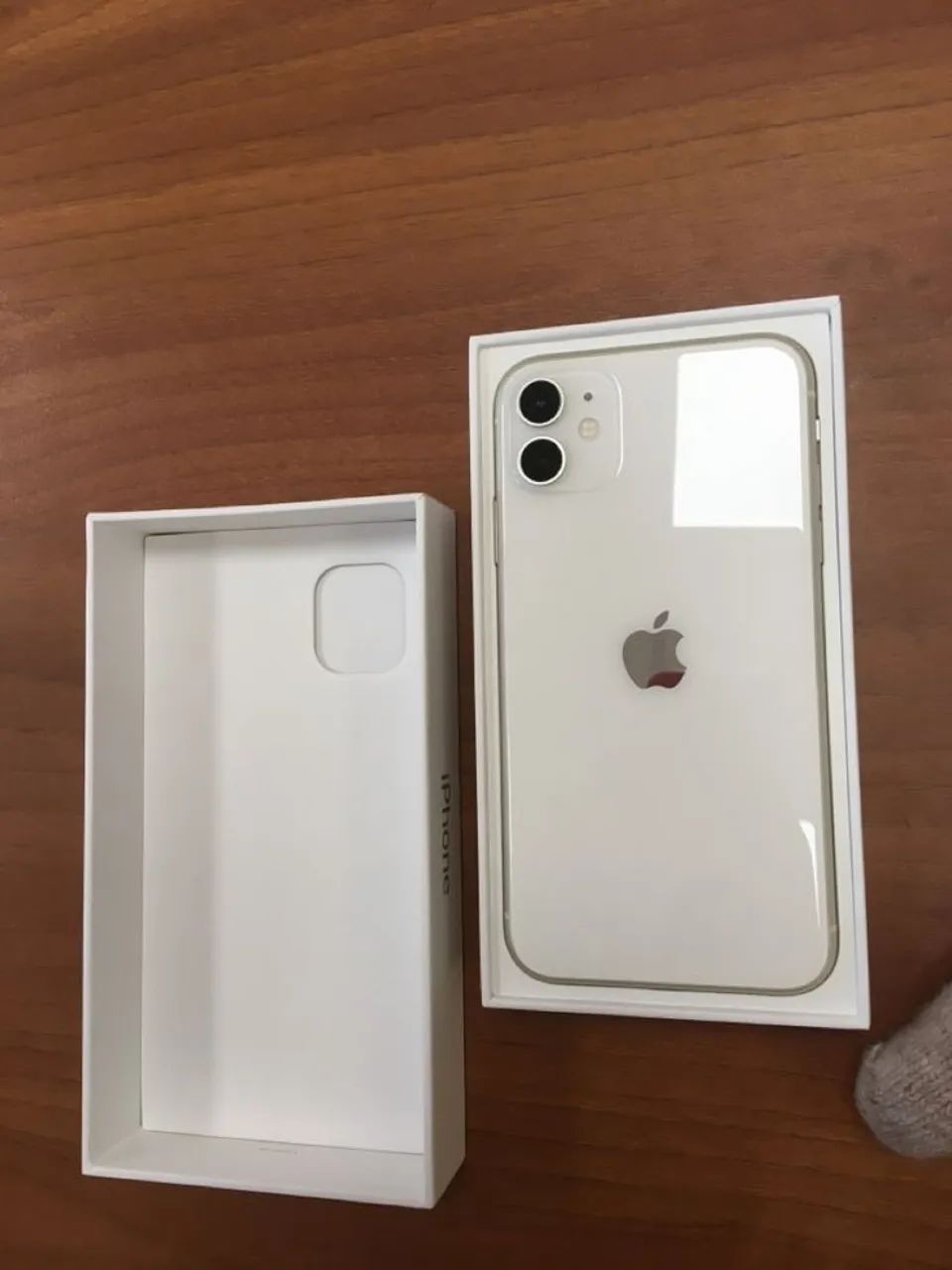 iPhone 11 Branco - Foto 2