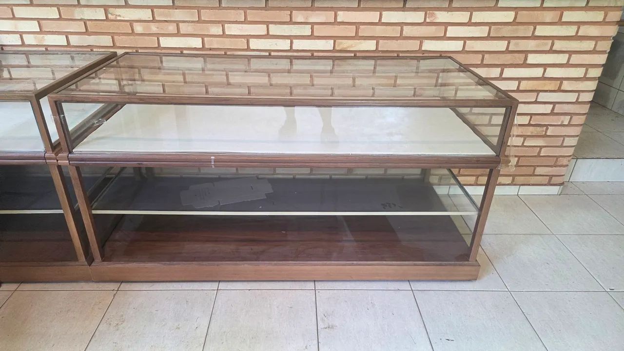 Mesa expositora de vidro  - Foto 3