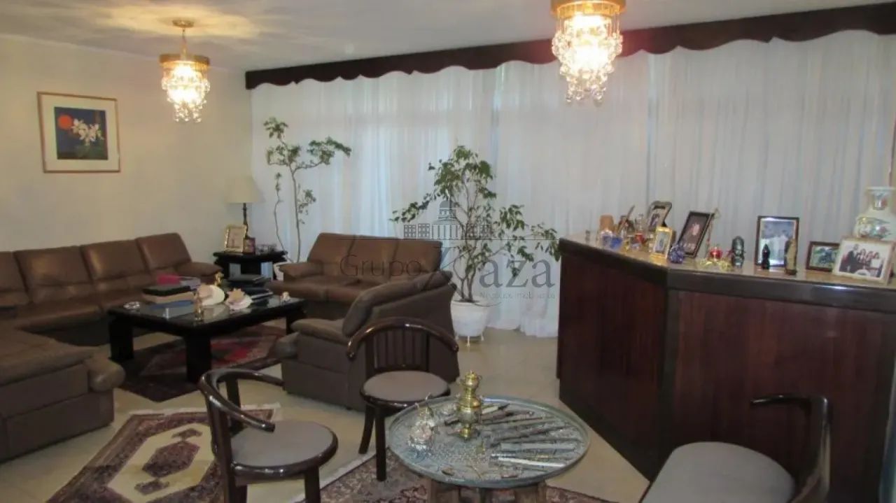 Casa Sobrado - Sumaré - 4 Dormitórios - 322m². - Foto 3