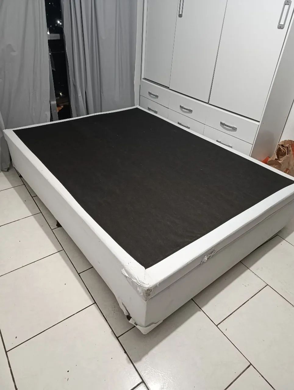 Cama box baú com colchão usada - Foto 3