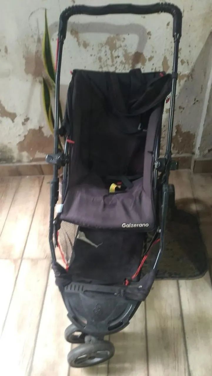 Carrinho de Bebê passeio 