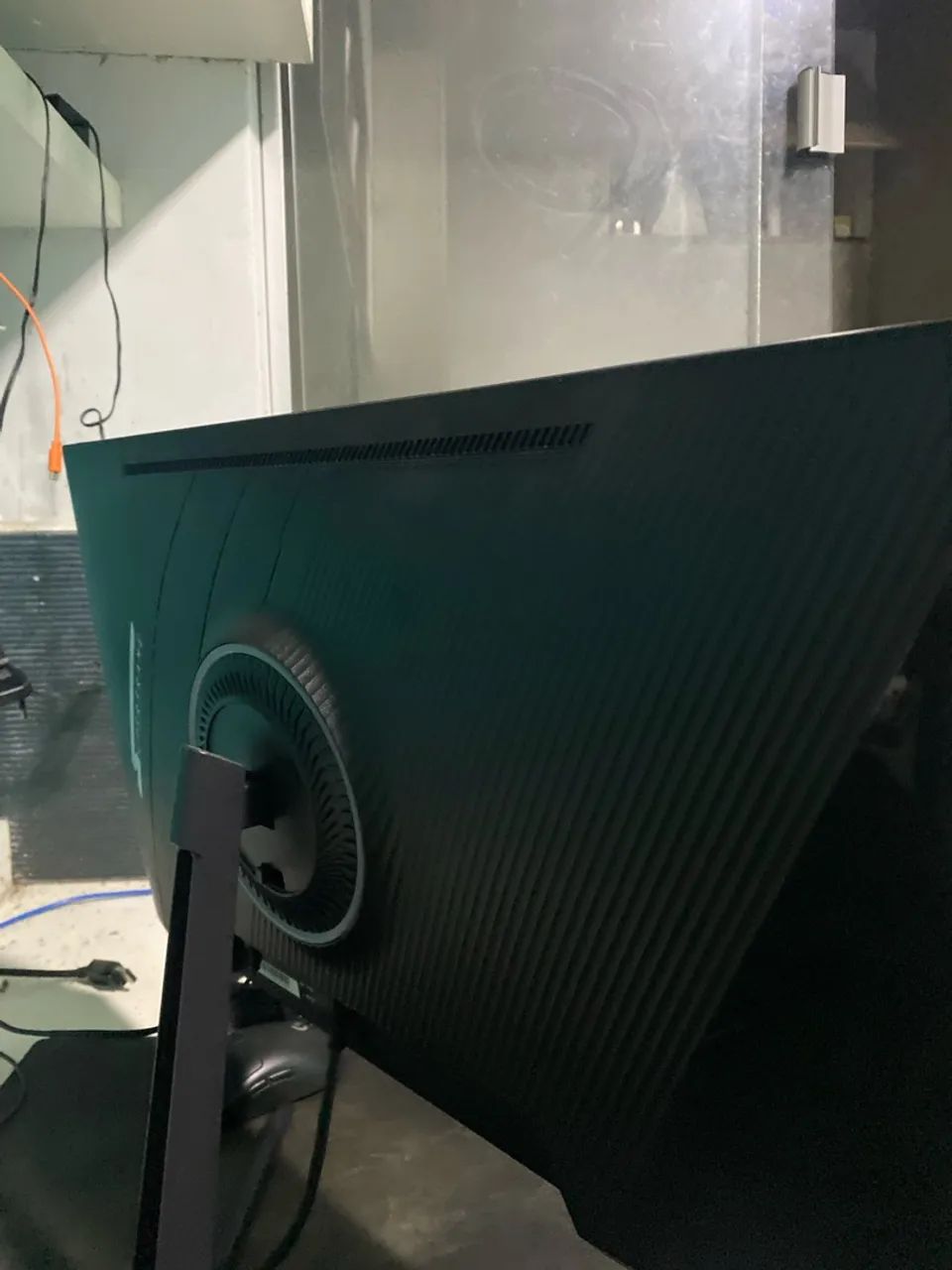 Monitor superframe 300hz - Foto 3