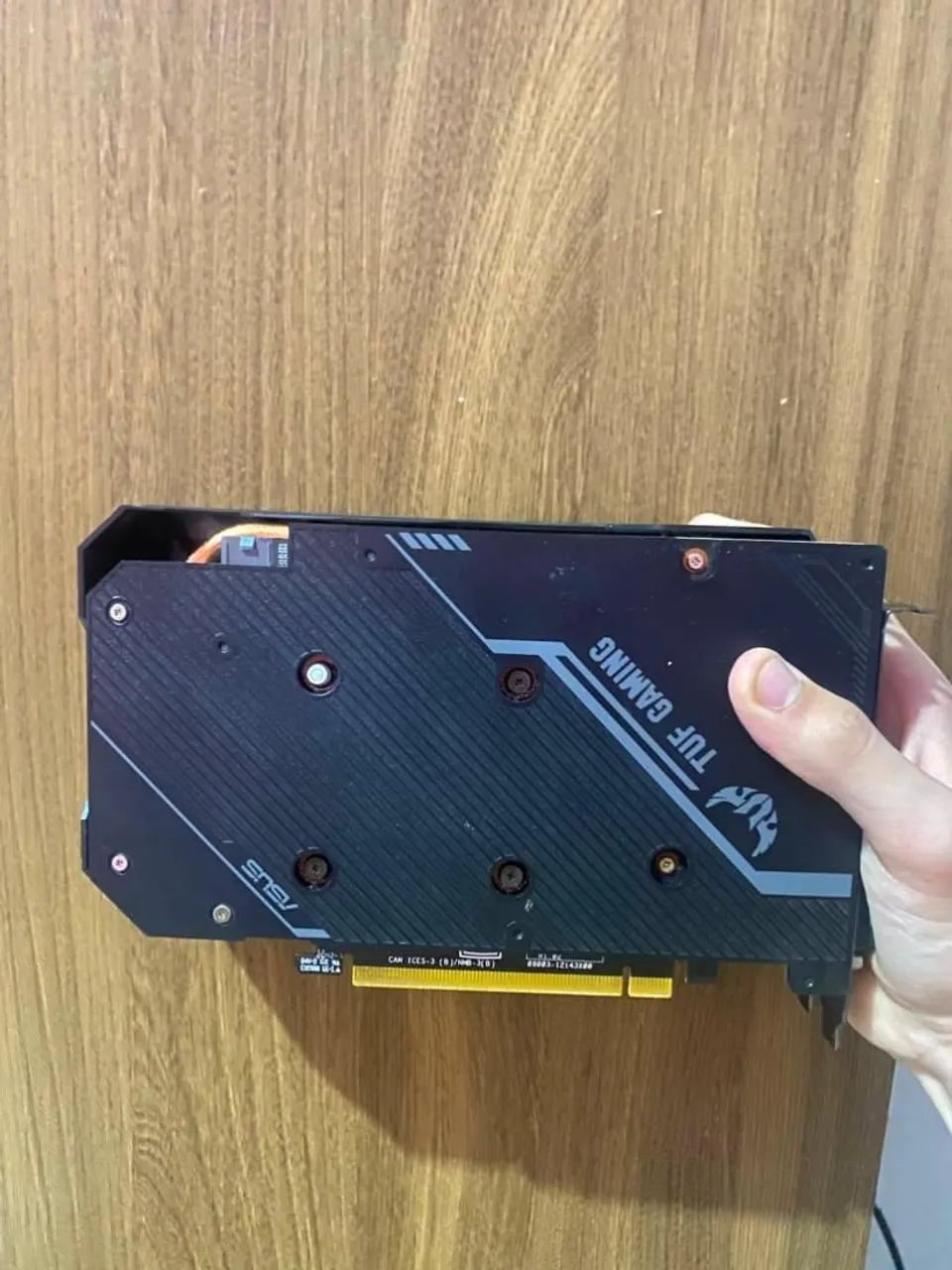 GTX 1650 ASUS TUF  - Foto 4