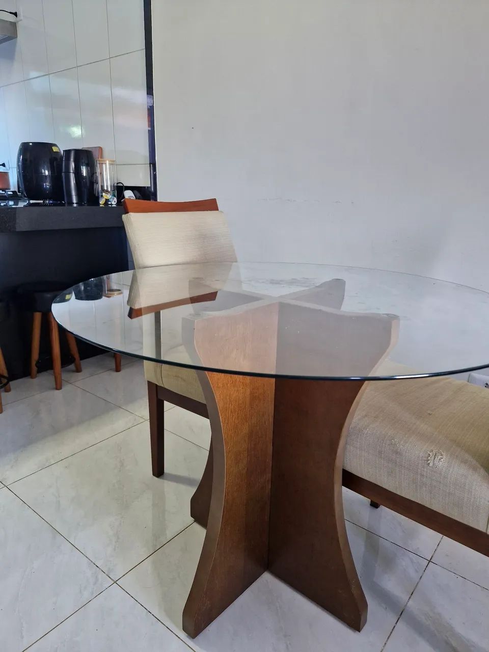 Conjunto mesa de jantar e 4 cadeiras - Foto 4