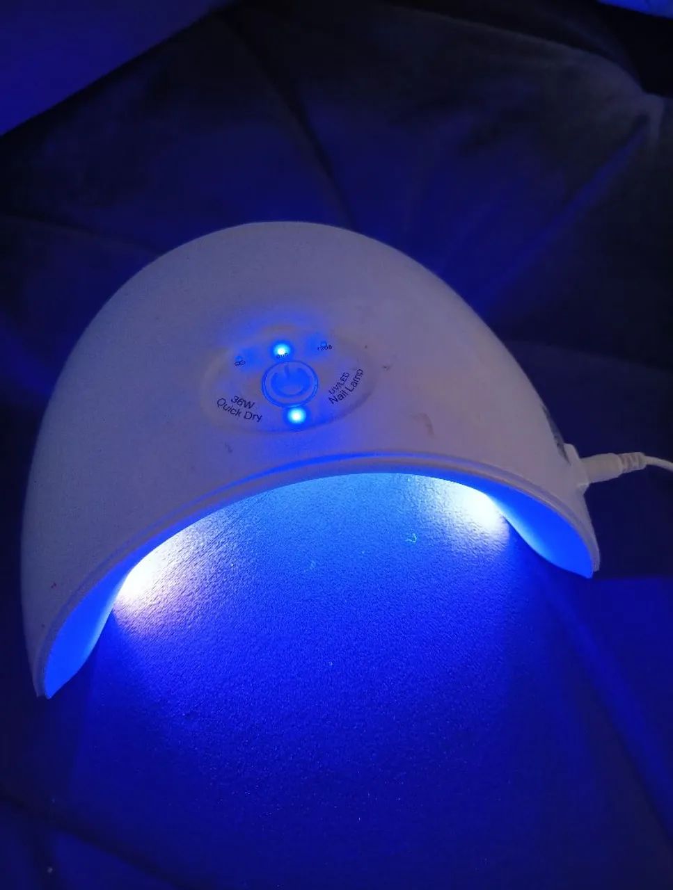 Máquina de secar as unhas 