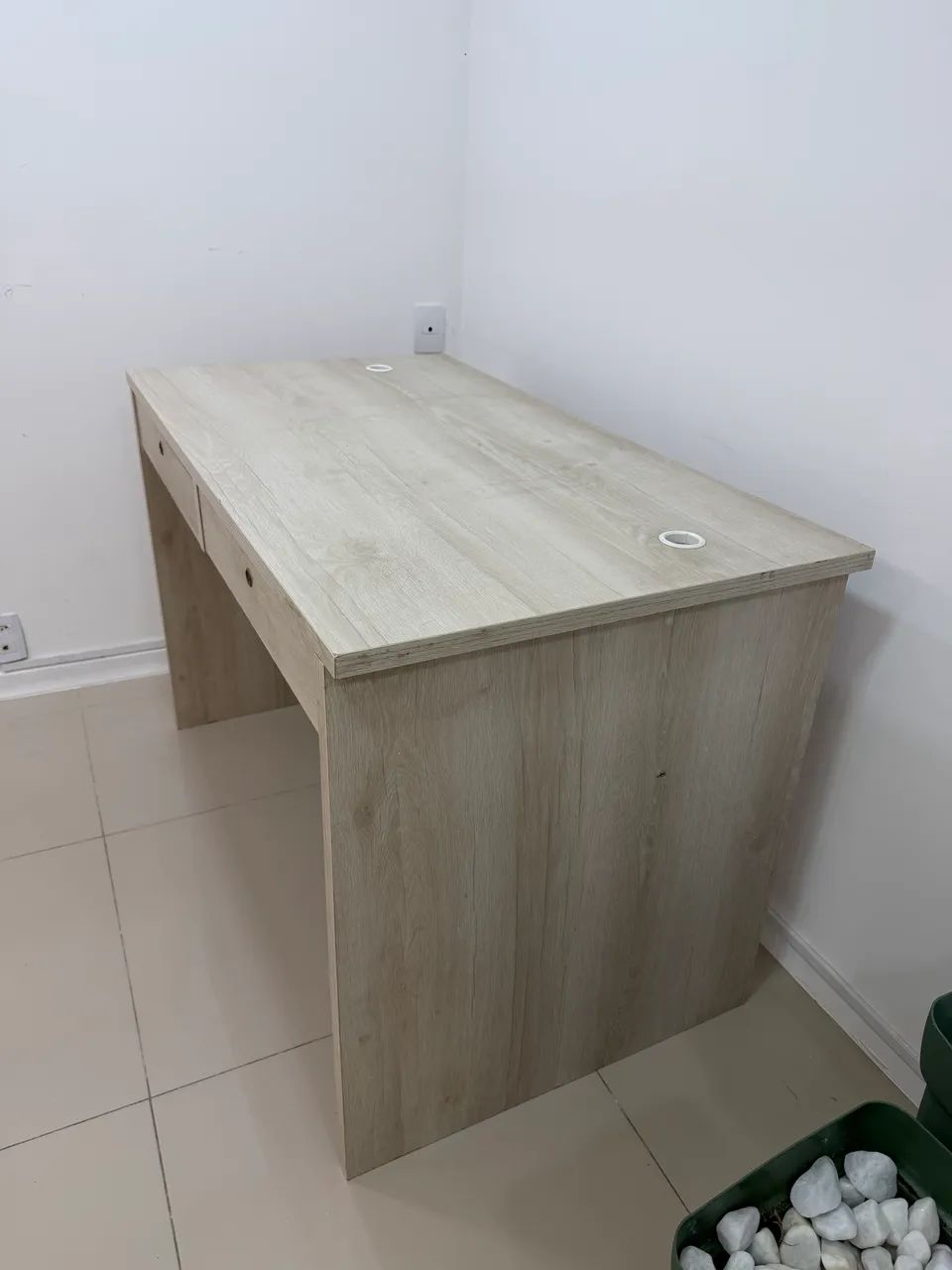 Mesa de escritório com gaveta - Foto 3