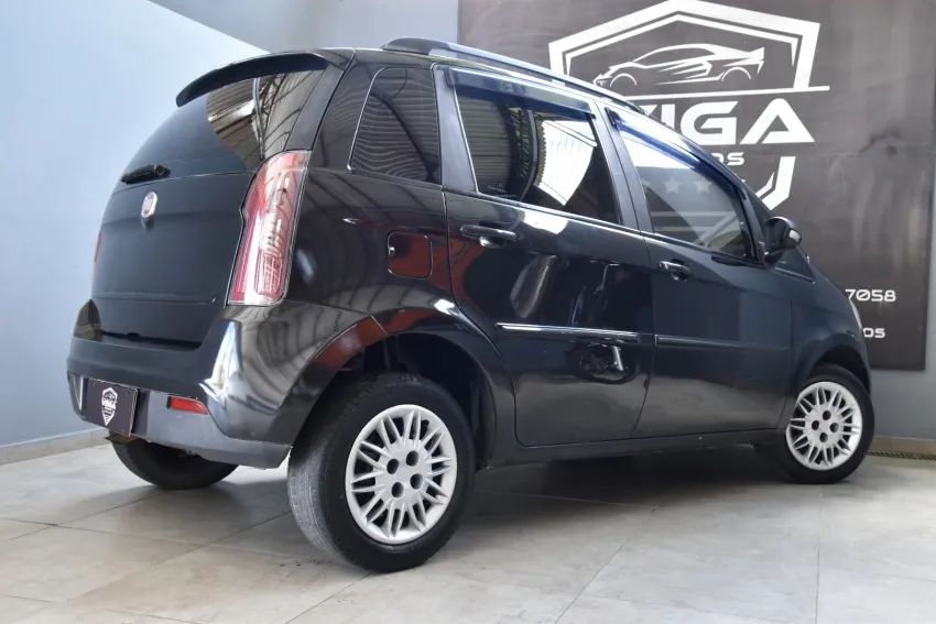 Fiat Idea Attractive 1.4 Fire Flex 8V 5P 2013 - Foto 2