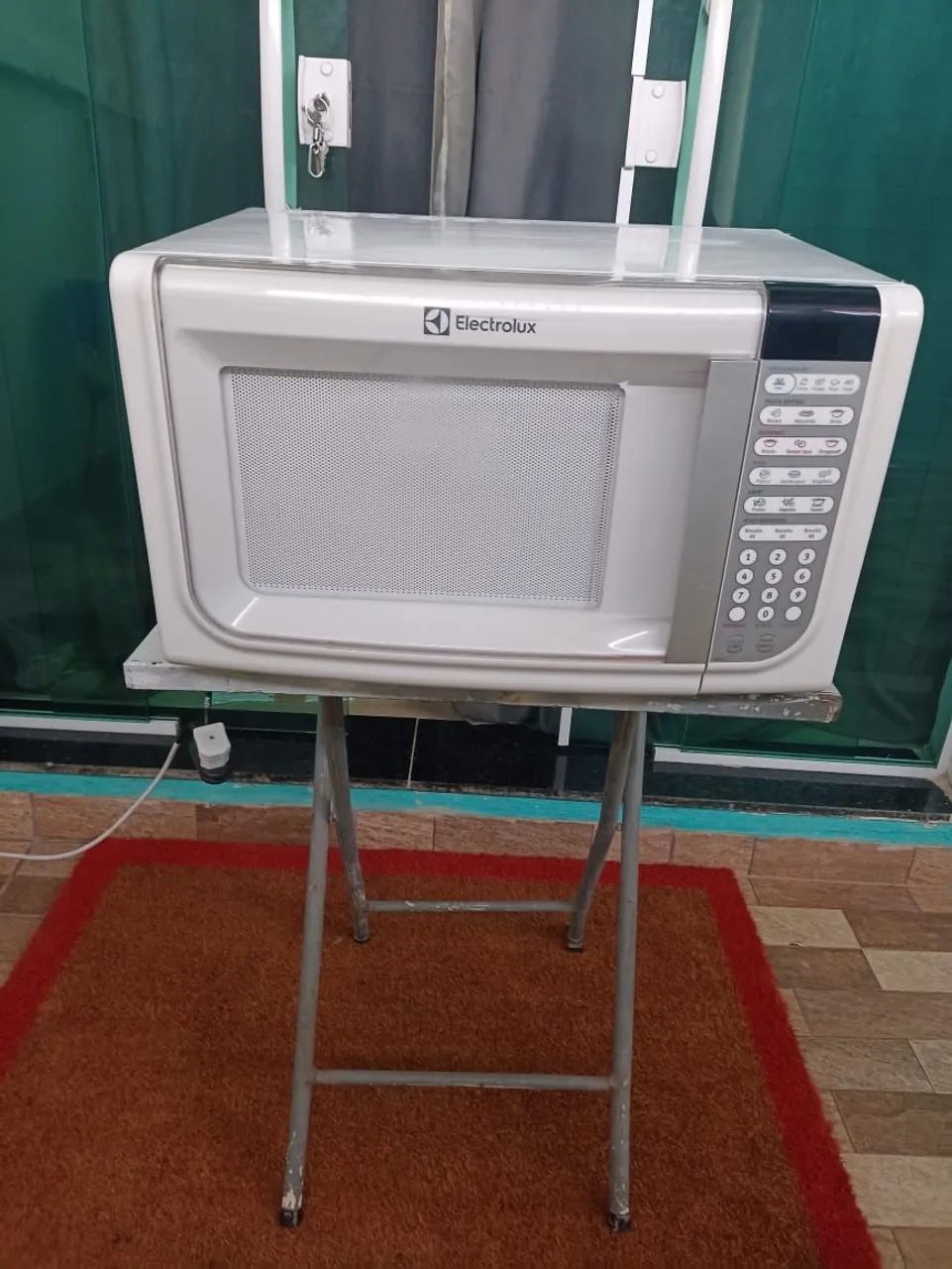 Microondas Electrolux 31 litros  - Foto 4