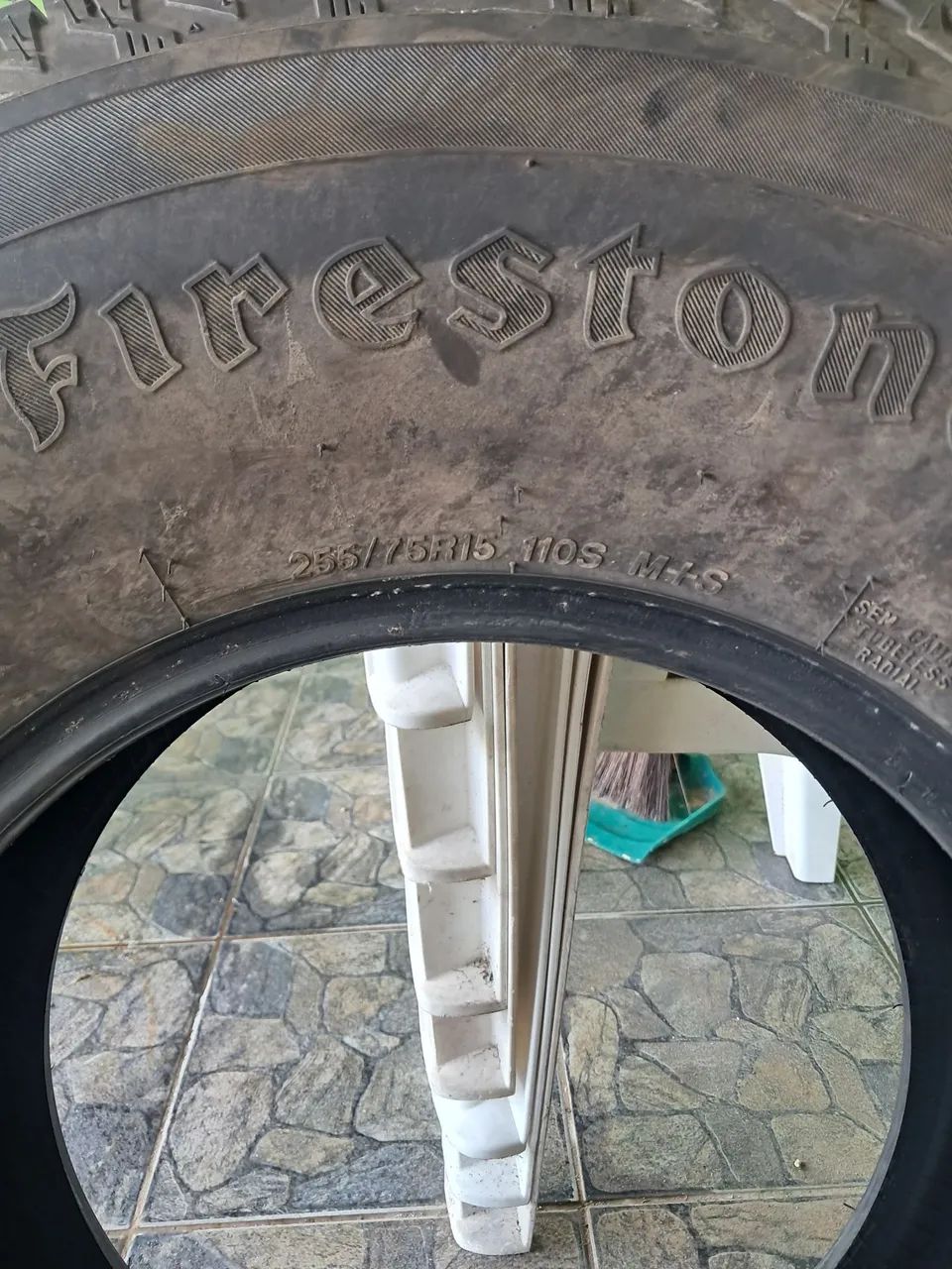 Pneu firestone 255/75 R15  - Foto 5