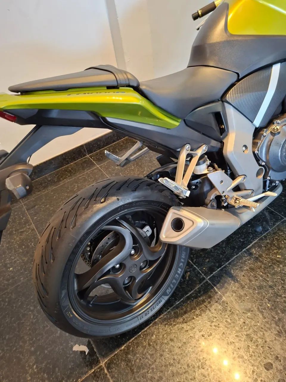 HONDA CB 1000R VERDE 2012 - Foto 2