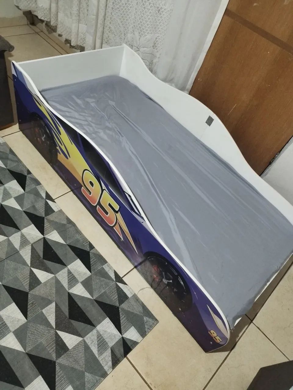 Cama infantil estilo hotwhells