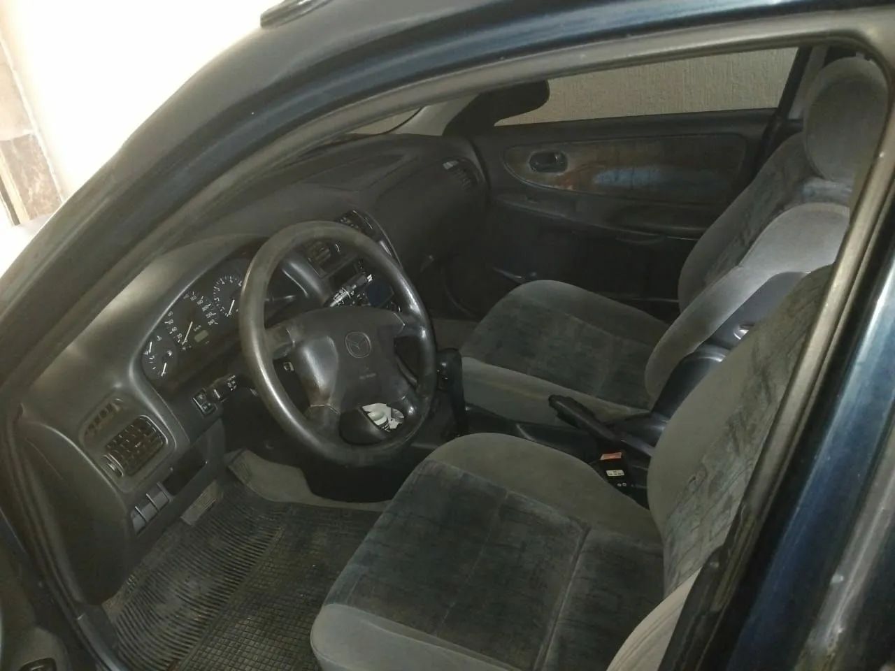 Mazda 626 GLX 1998 - Foto 4