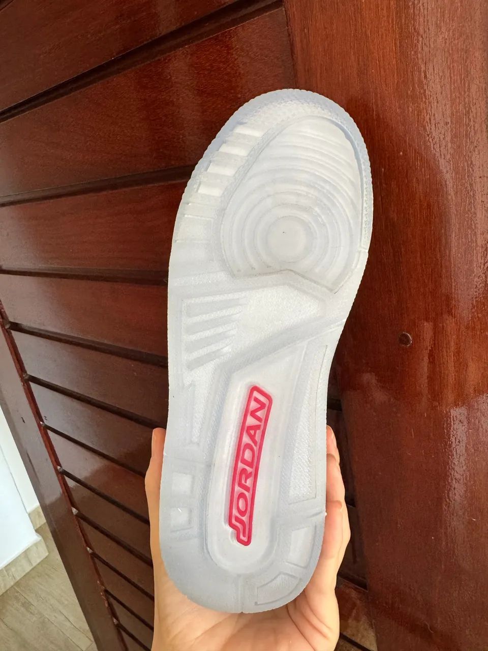 Tênis original NIKE air jordan número 35 preto - Foto 3