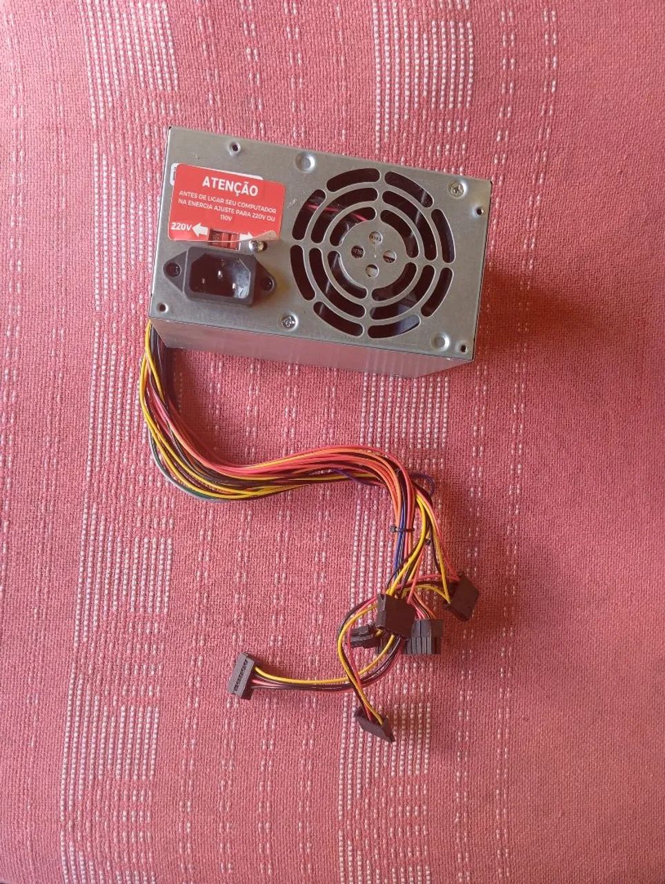 Forte para computador/Pc de 150W (132w reais) - Foto 3