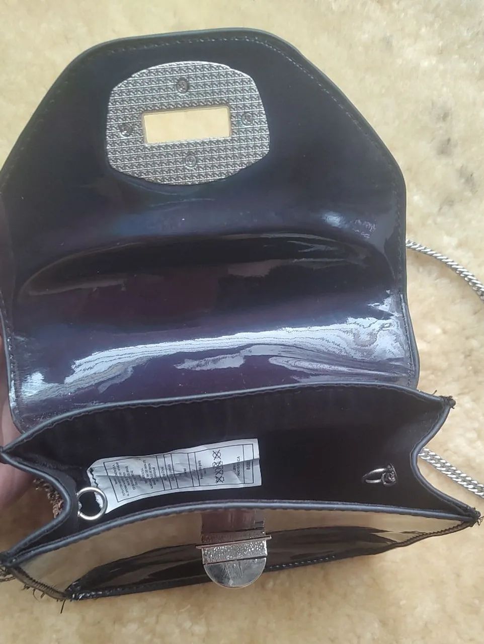 bolsa transversal de verniz  chilli beans <br>Cor preta - Foto 3